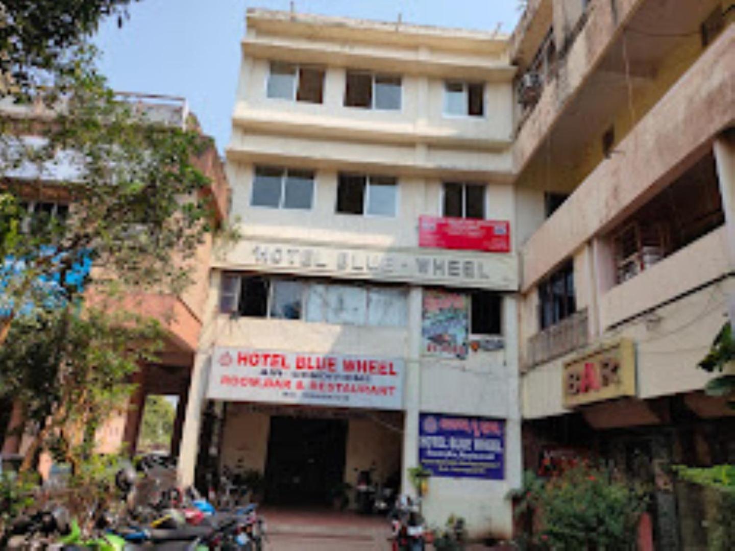 Hotel Blue Wheel,Bhubaneswar Exterior foto